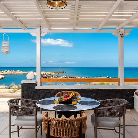 Gabriel House * Monolithos