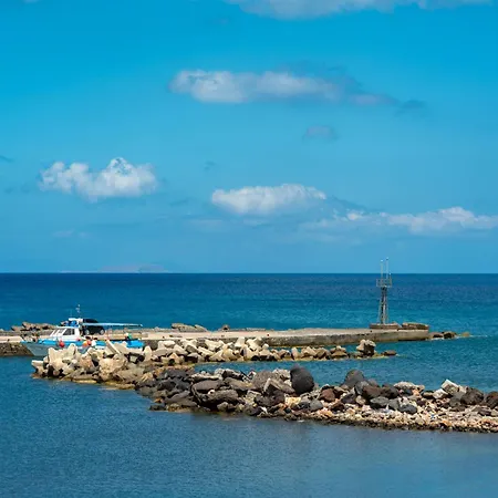 Gabriel House Monolithos