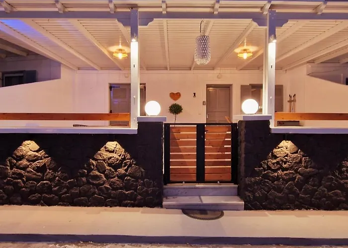 Gabriel House شقة