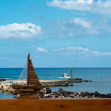 Gabriel House Monolithos