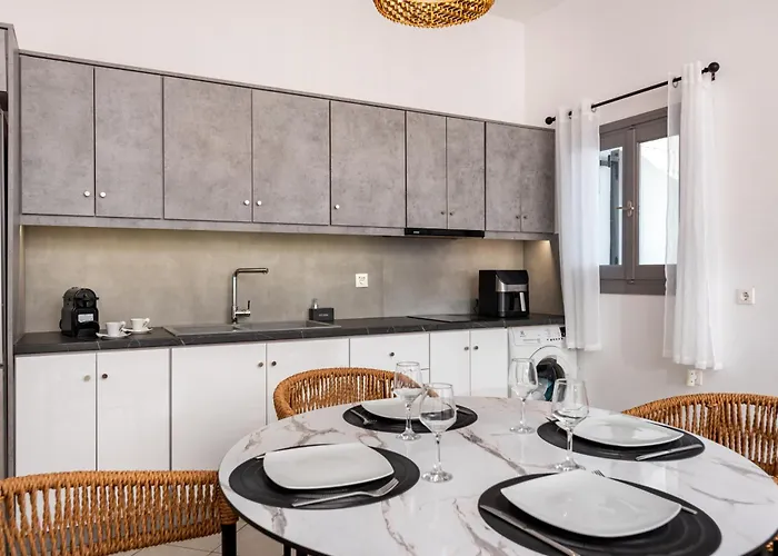 Gabriel House Apartment